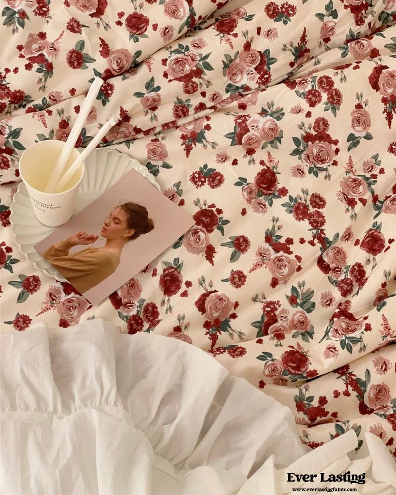 Cozy and Chic: Mixing Patterns and Textures for a Spring-Ready Bed - Ever Lasting