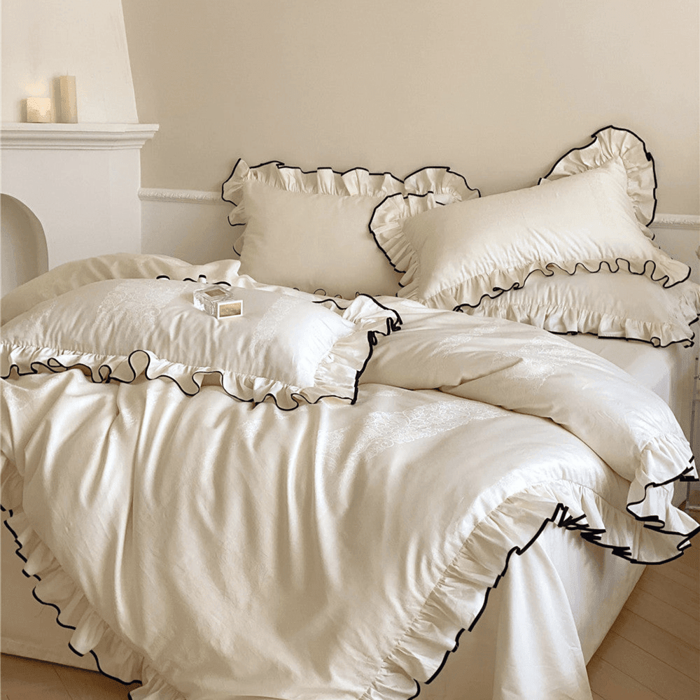 Cozy Bed Ideas To Make You Say: “I Don’t Wanna Leave My Bed” - Ever Lasting