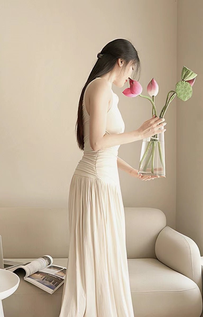 Create a minimalist bedroom for spring with Ever Lasting  🌸 - Ever Lasting