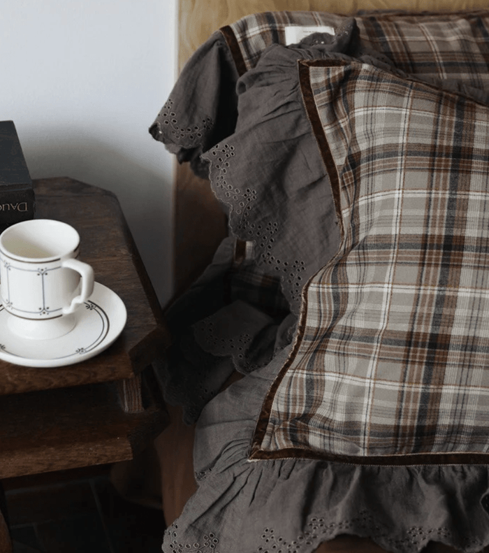 Dark Academia Bedroom: Vintage-Inspired Bedding & Homewear - Ever Lasting