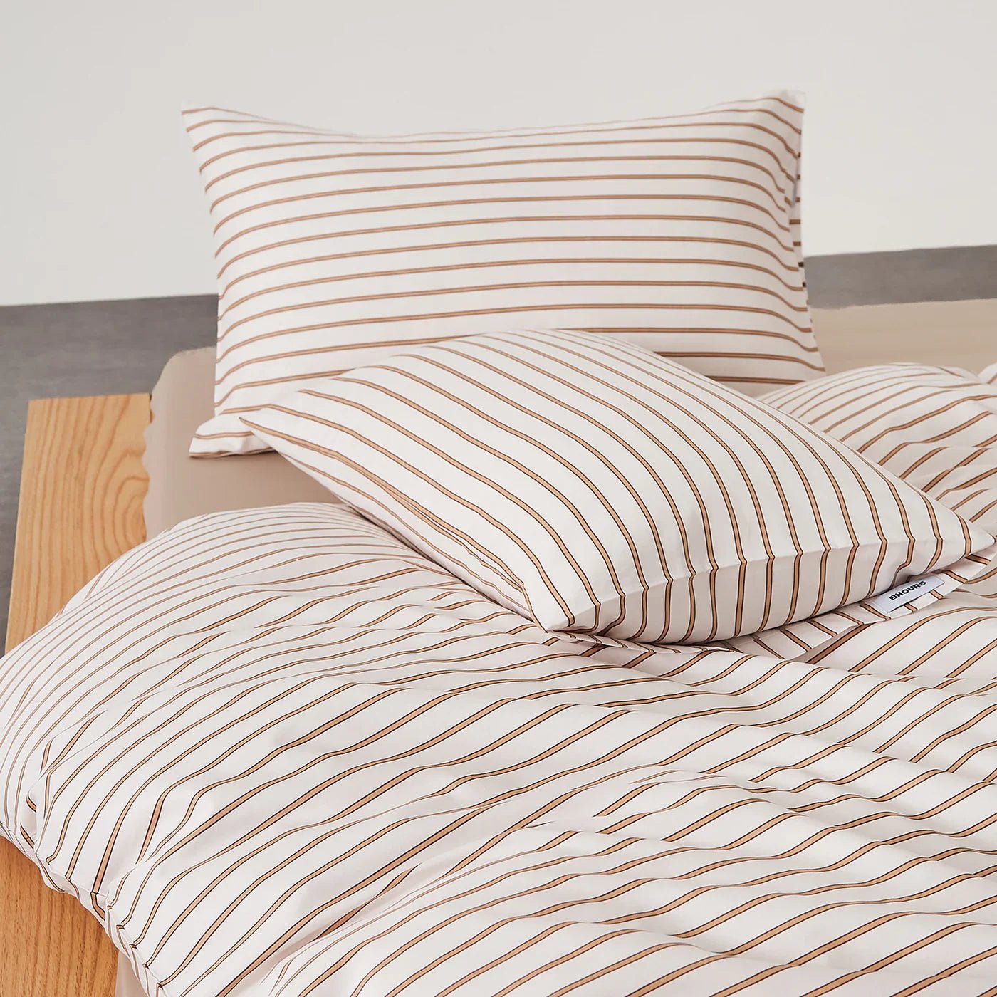 Dorm Room Essentials: How to Pack Smart and Live Cozy in College - Ever Lasting