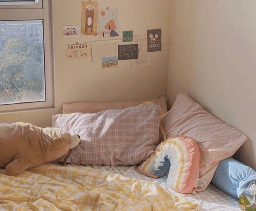 Dorm Room Essentials with Ever Lasting ♡ - Ever Lasting