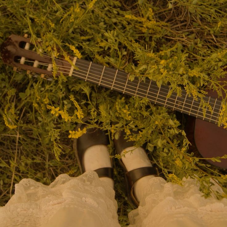 Forest Girlie: A Hozier-Inspired Earthy Room Makeover🌱 - Ever Lasting