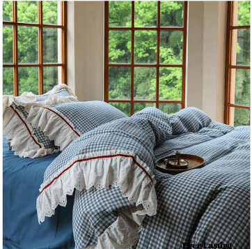 Gingham Sheets: Embracing Cottagecore with an Elegant Twist - Ever Lasting