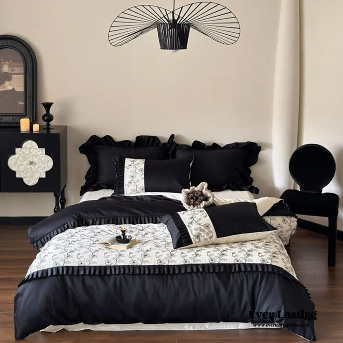 Little Black Lace Floral Bedding Set / Black + White