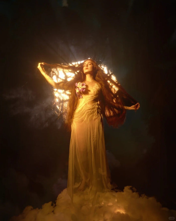 OH MY GODDESS: how to achieve the most ethereal bedroom - Ever Lasting