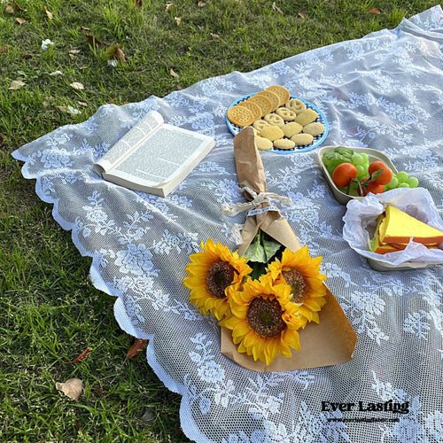 Pajamas as Streetwear: The Rise of Cozy Luxe Dressing - Ever Lasting