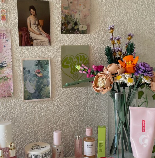 Dorm Room Inspiration with Ever Lasting