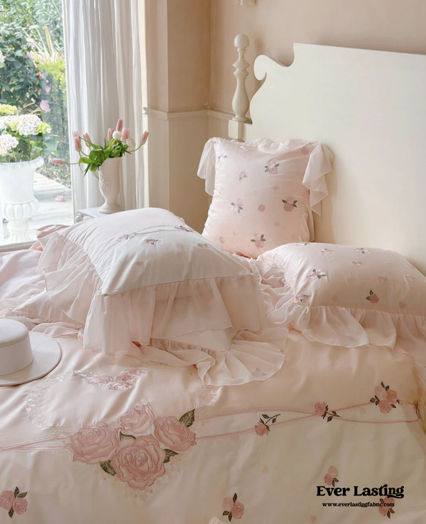 elegant bedding