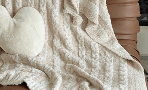 Sweater Weather:Make Your Dorm as Cozy as Your Favorite Fall Knit - Ever Lasting