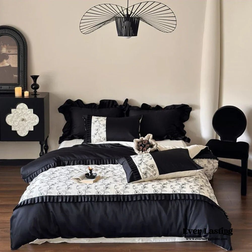 The Art of Contrast: Pairing Light and Dark Bedding for Maximum Impact - Ever Lasting