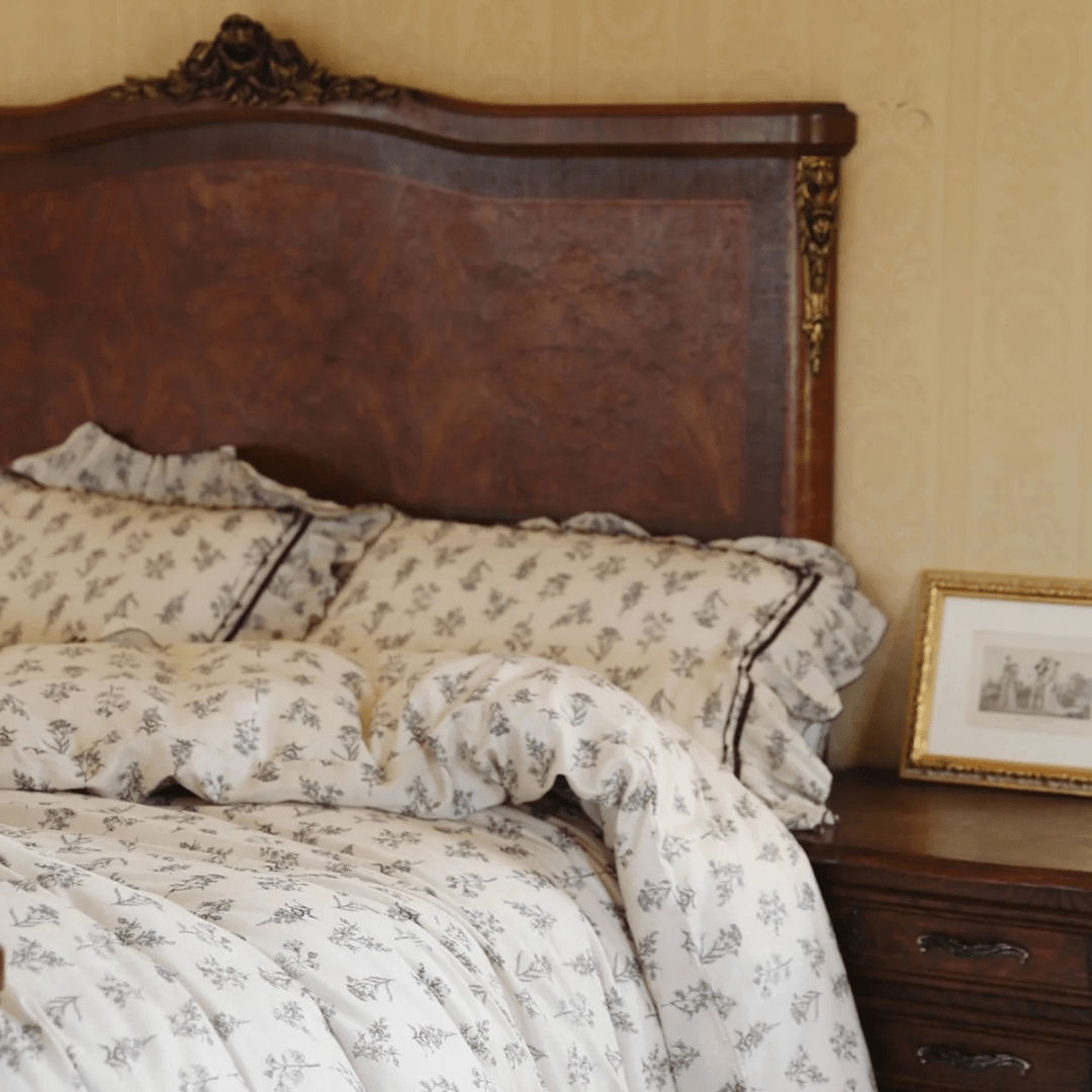 Vintage Glamcore: How to Create a Room That Feels Like Old Hollywood - Ever Lasting