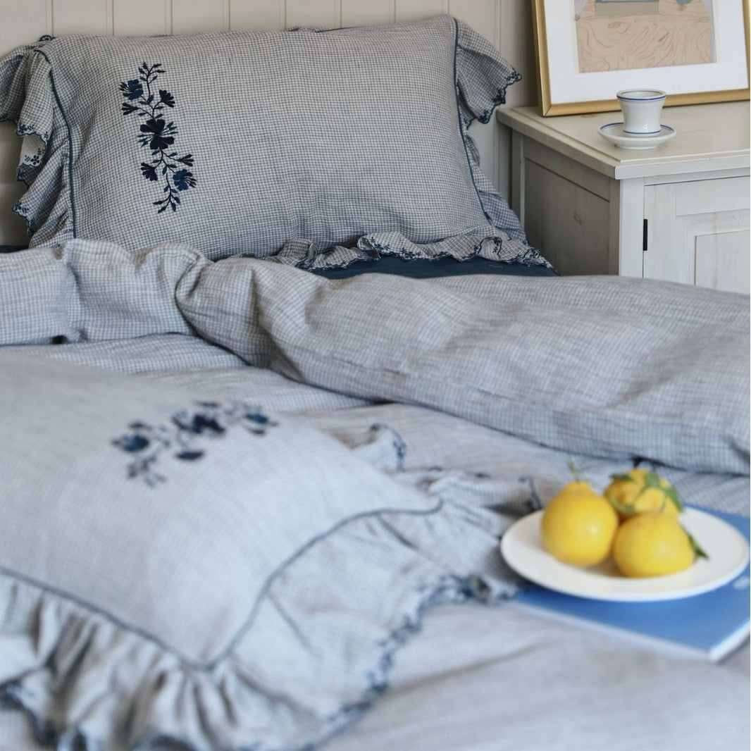 Sutton Gingham Lace Bedding Bundle