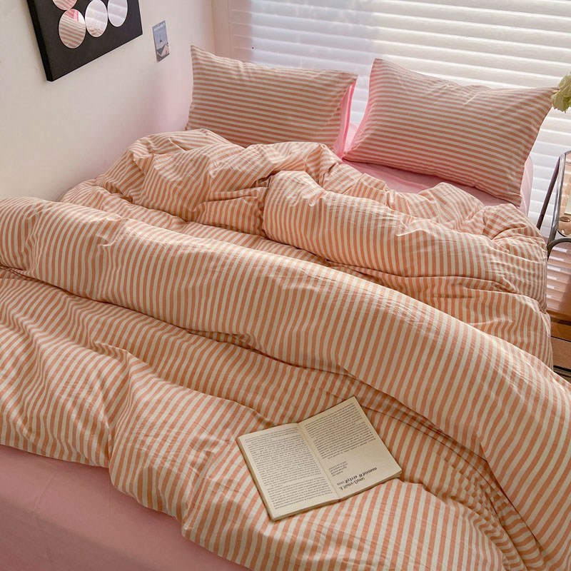 Striped Bedding Set / Orange