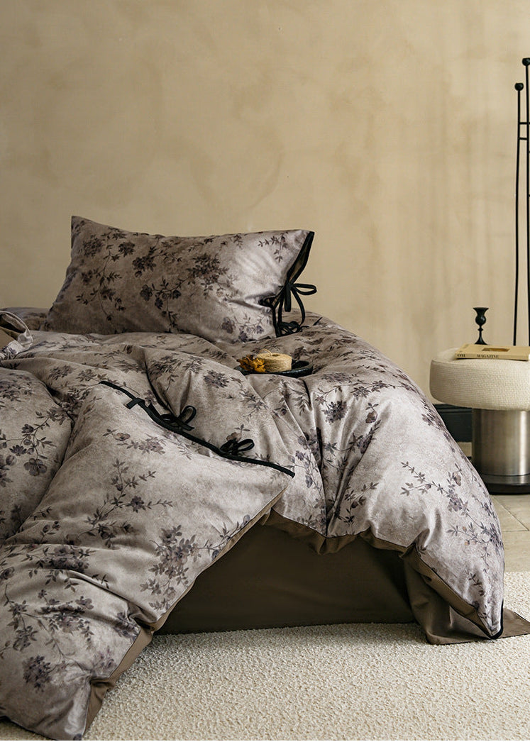 Birchwood Cotton Floral Bedding Set / Gray