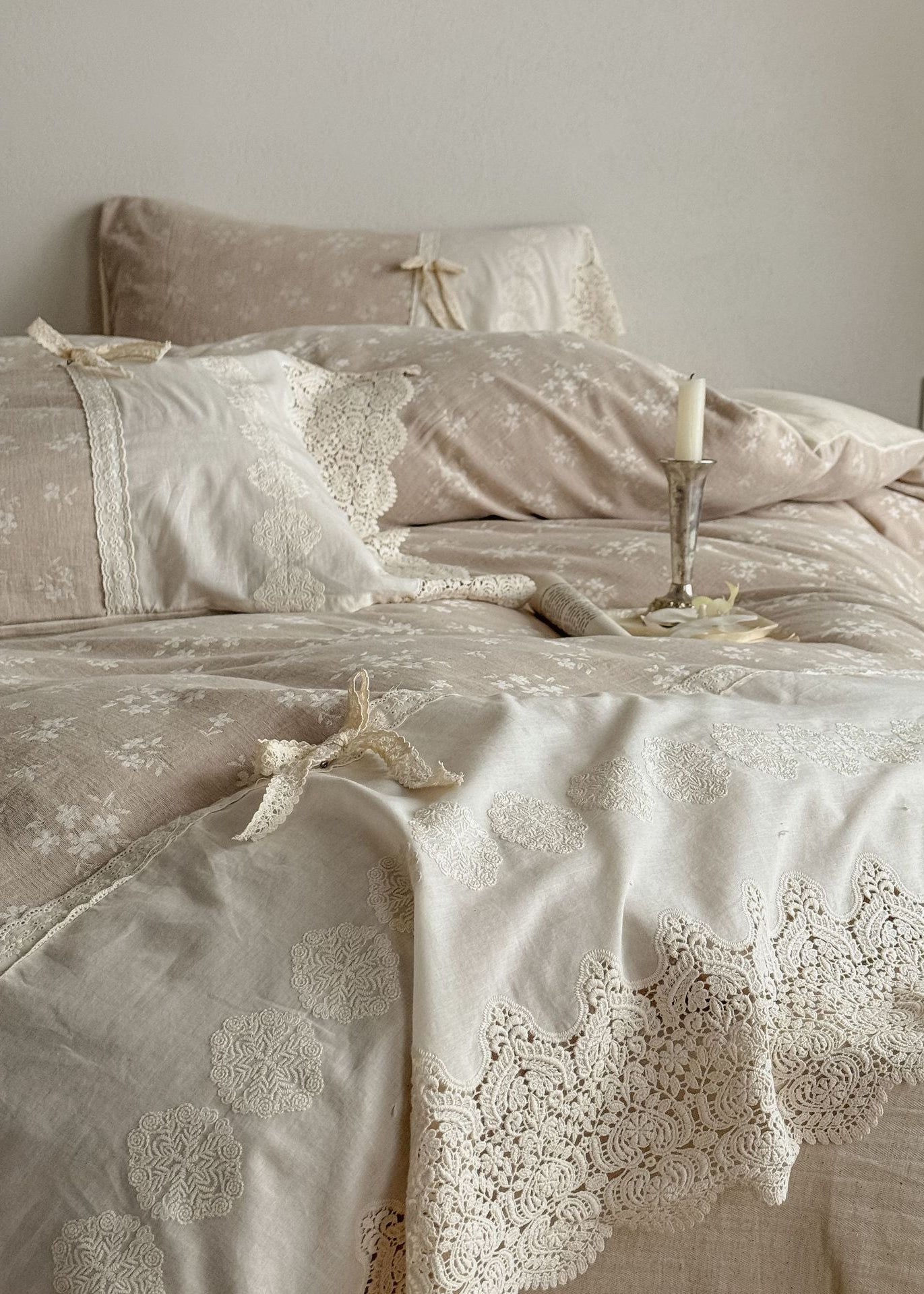 Cedar Floral Lace Bedding Bundle
