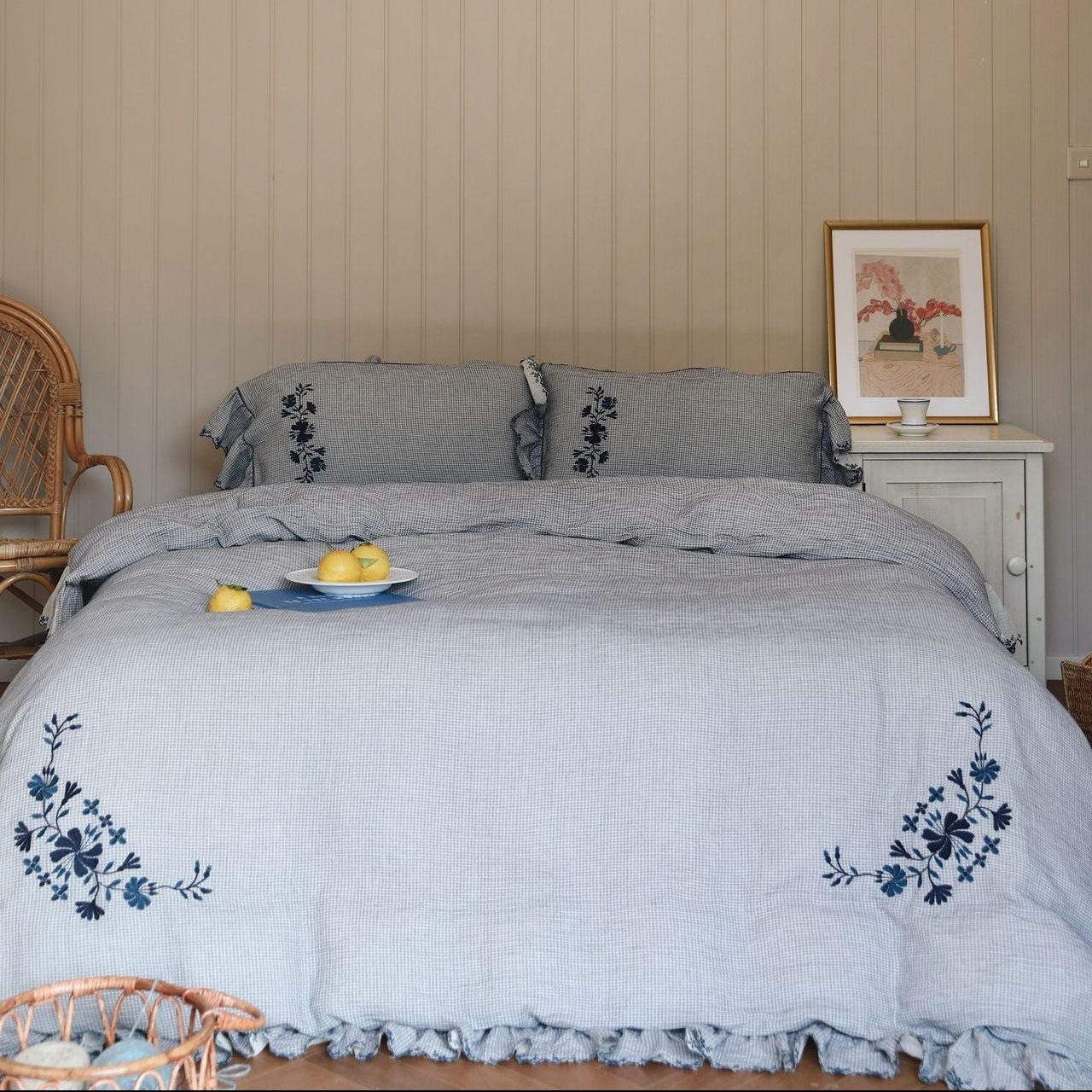 Sutton Gingham Lace Bedding Bundle