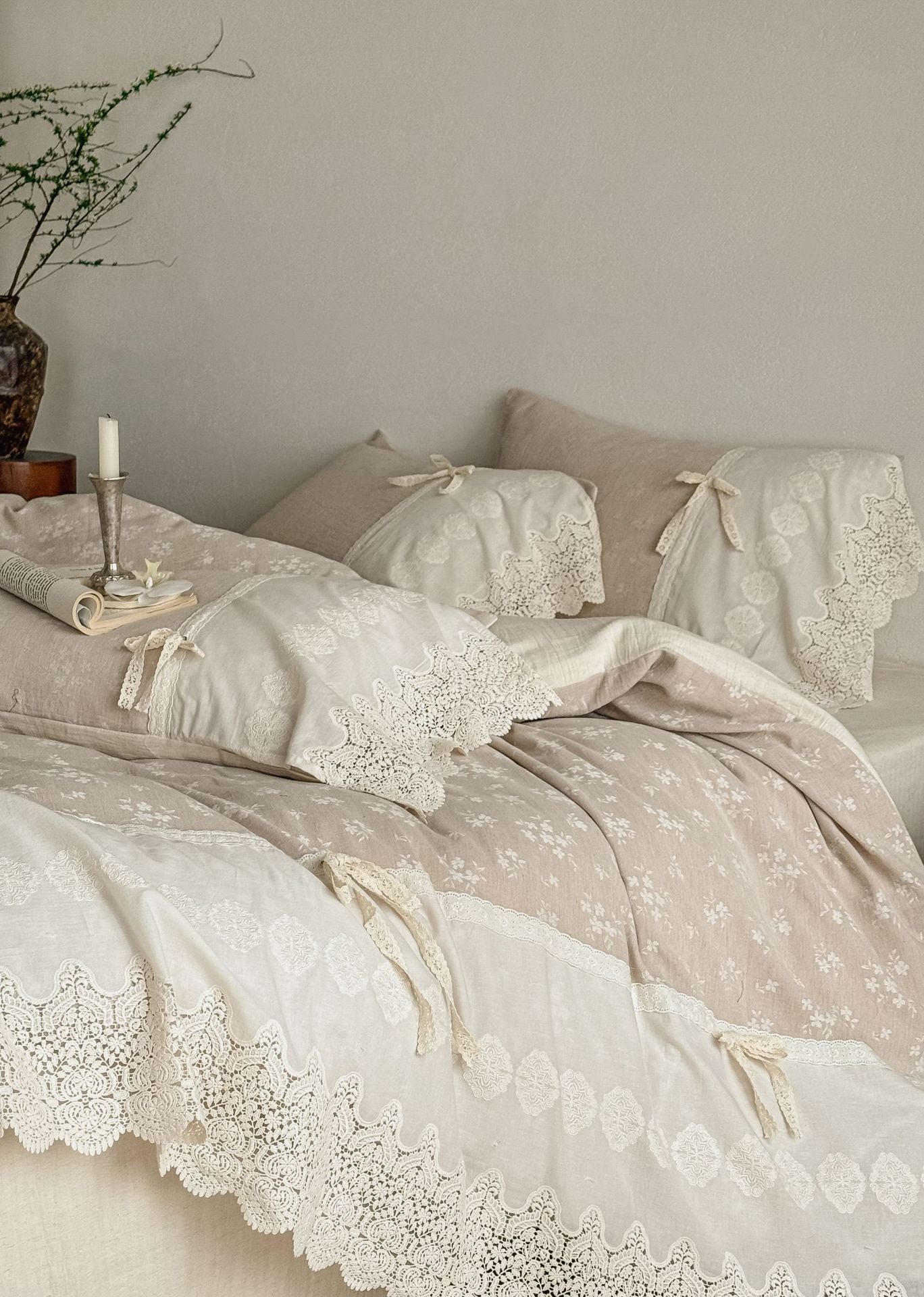 Cedar Floral Lace Bedding Bundle