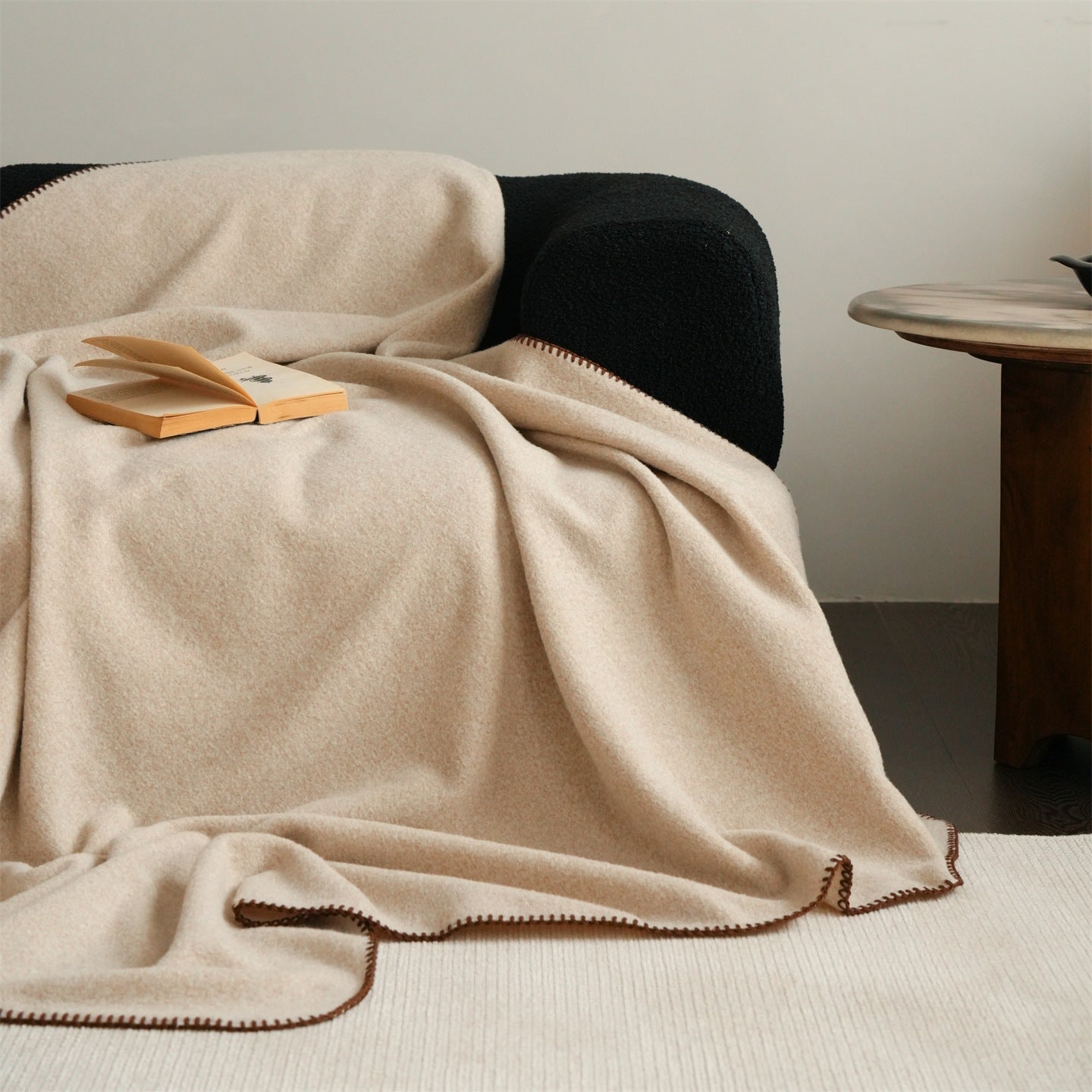 Annalise Claystone Throw Blanket / Beige
