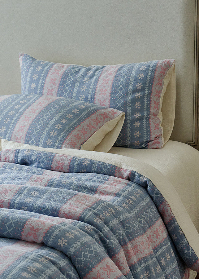 Anya Striped Jacquard Bedding Set / Red