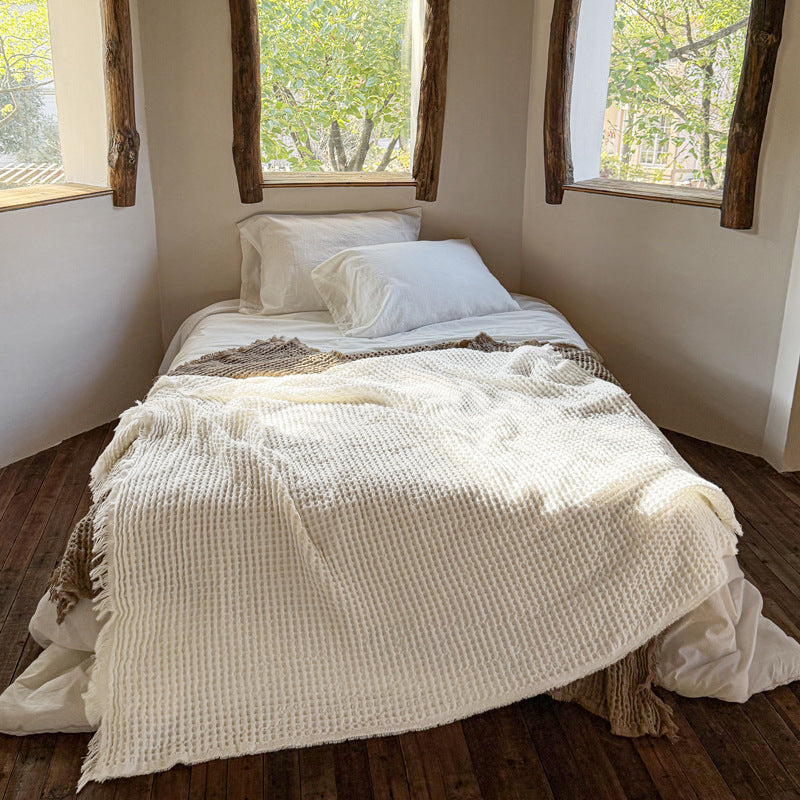 Arabella Tassel Throw Blanket / White