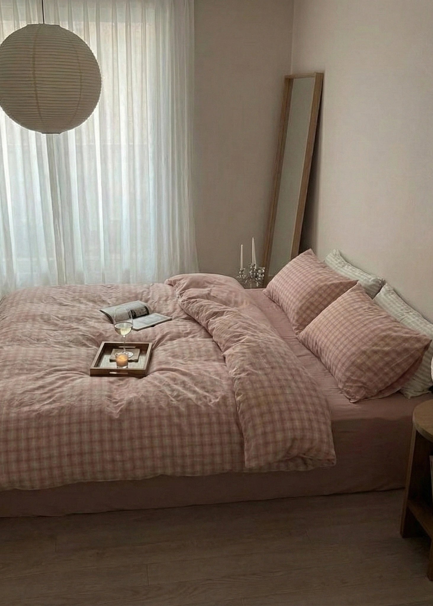 Soft Blend Plaid Small Room Bedding Set / Pink