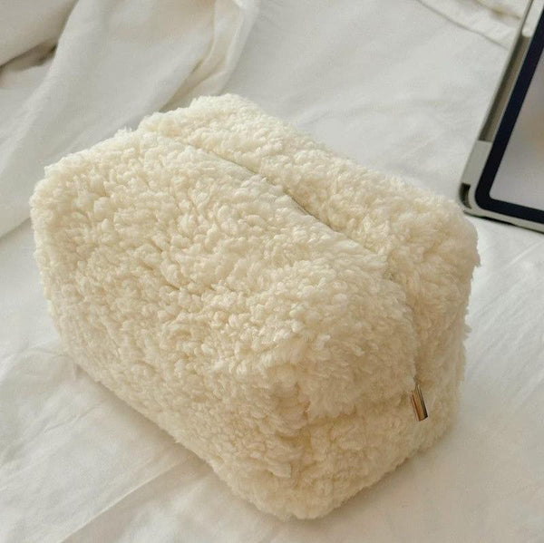 Teddy Velvet Makeup Bag / White