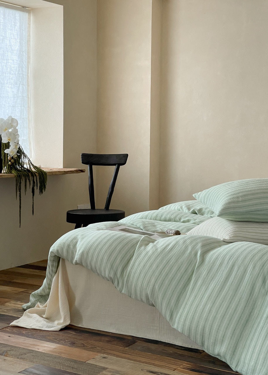 Laurel Striped Pastel Bedding Set / Green