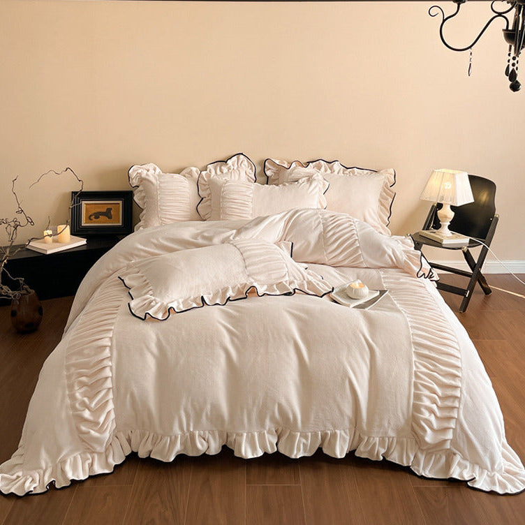 Marigold Velvet Pleated Lace Bedding Set / Beige
