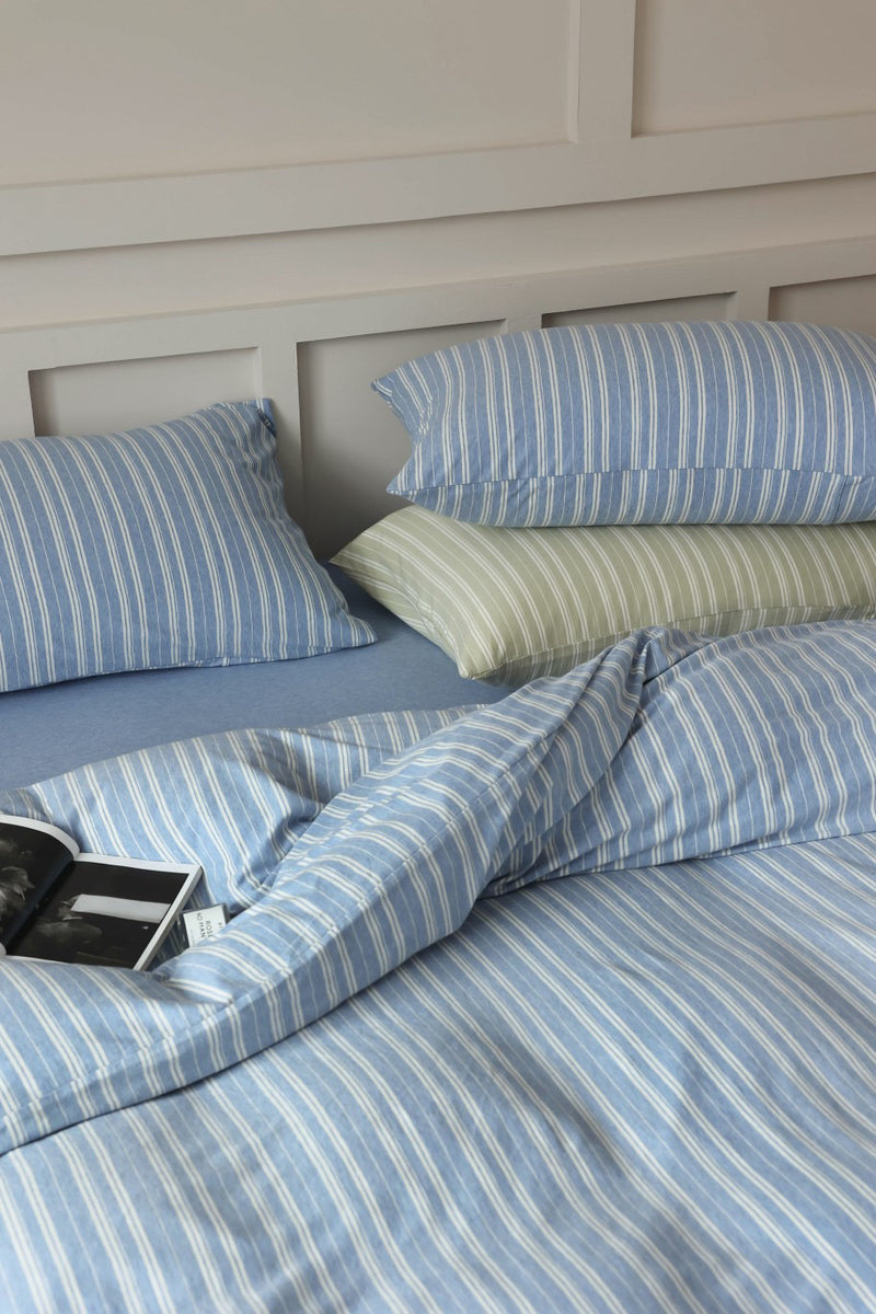 Leo Striped Jersey Knit Cotton Bedding Set / Blue