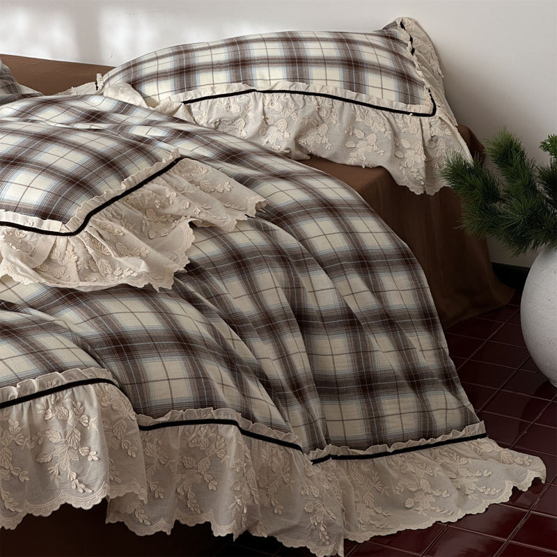 Beau Dark Academia Vintage Ruffle Bedding Set / Burgundy Brown