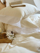 White Ruffle Lace Bedding Set / Gray