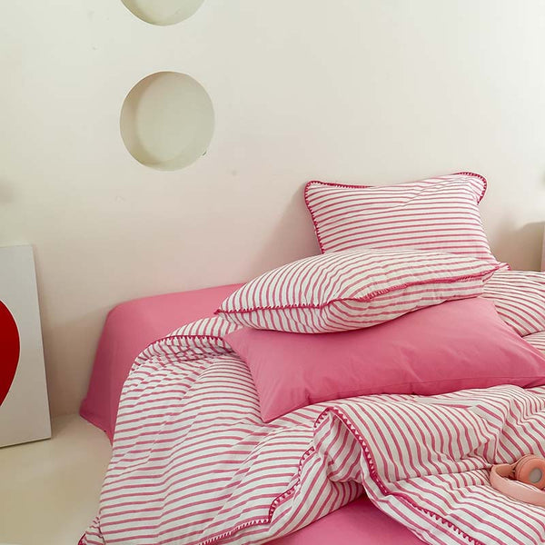 Pepper Candy Stripe Bedding Set / Fuchsia