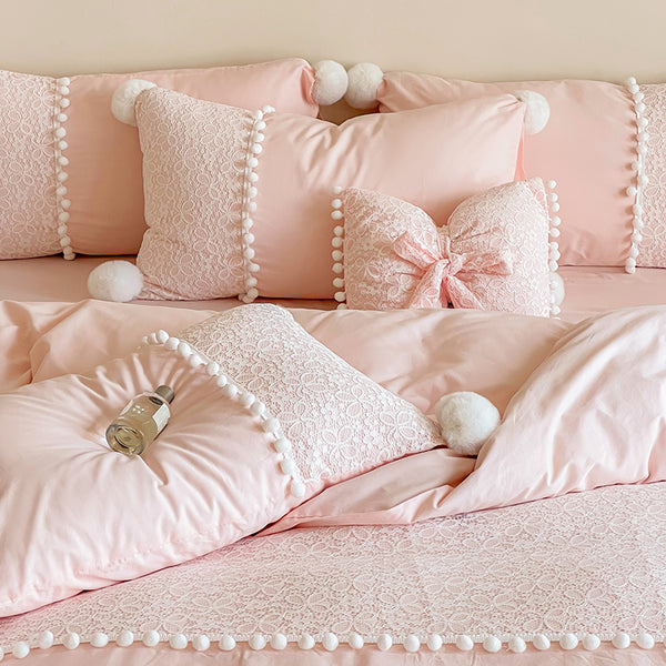 French Sweet Lace Plush Ball Bedding Set / Pink