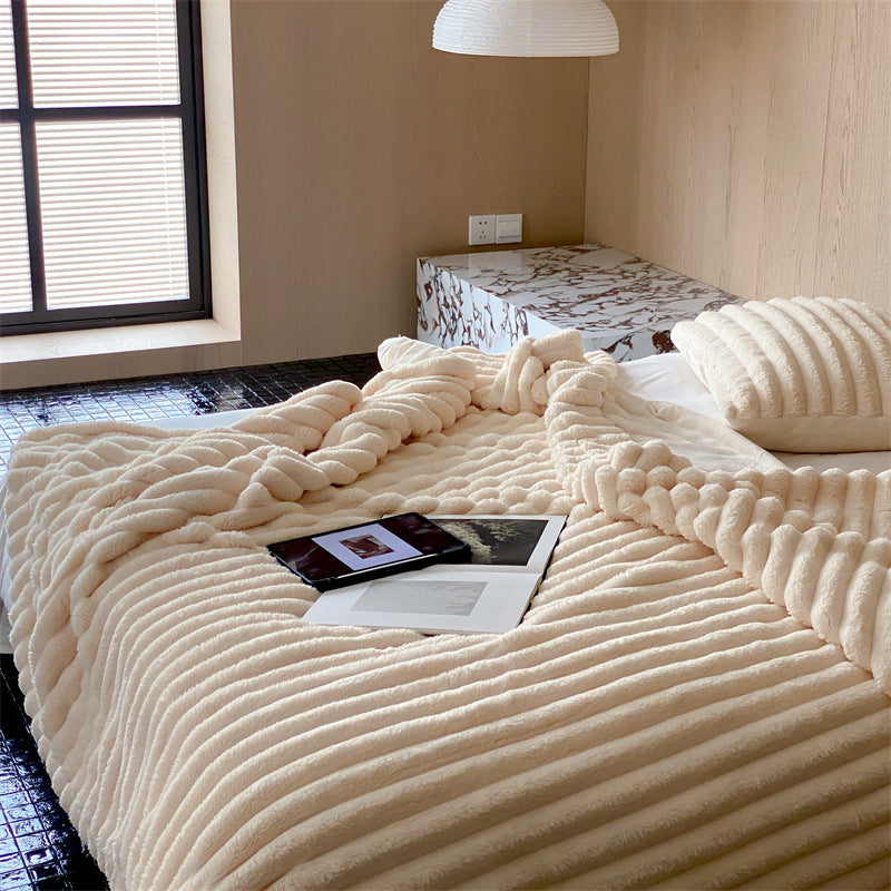 Plush Cozy Jacquard Blanket / Blue Blankets