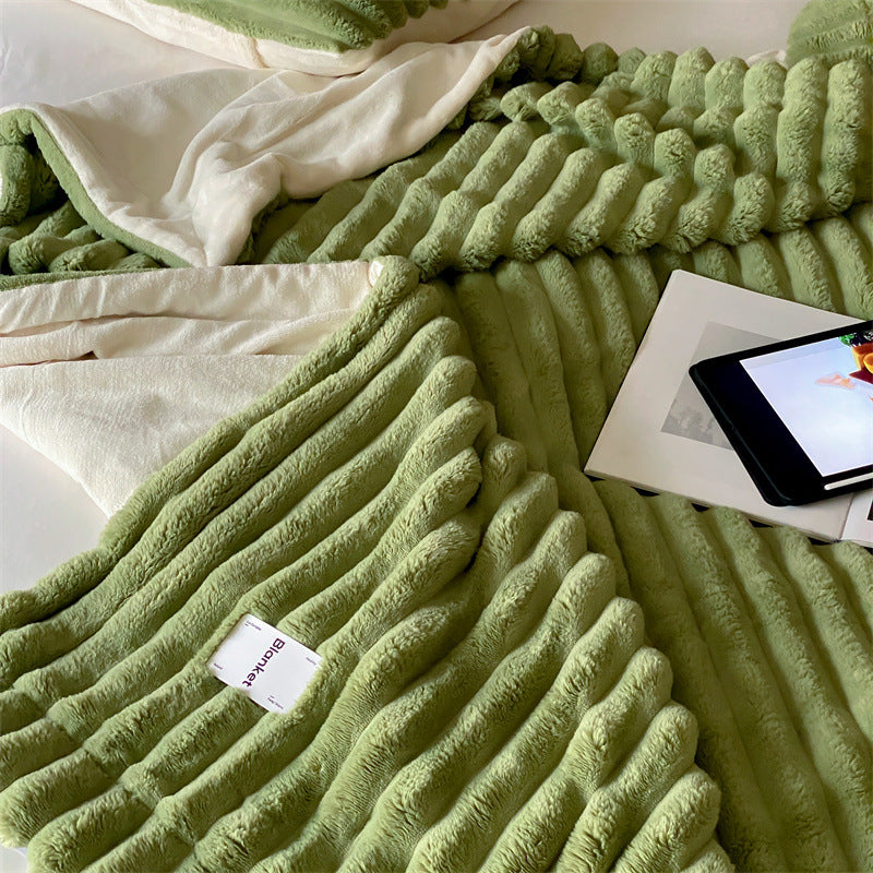 Plush Cozy Jacquard Blanket / Blue Blankets