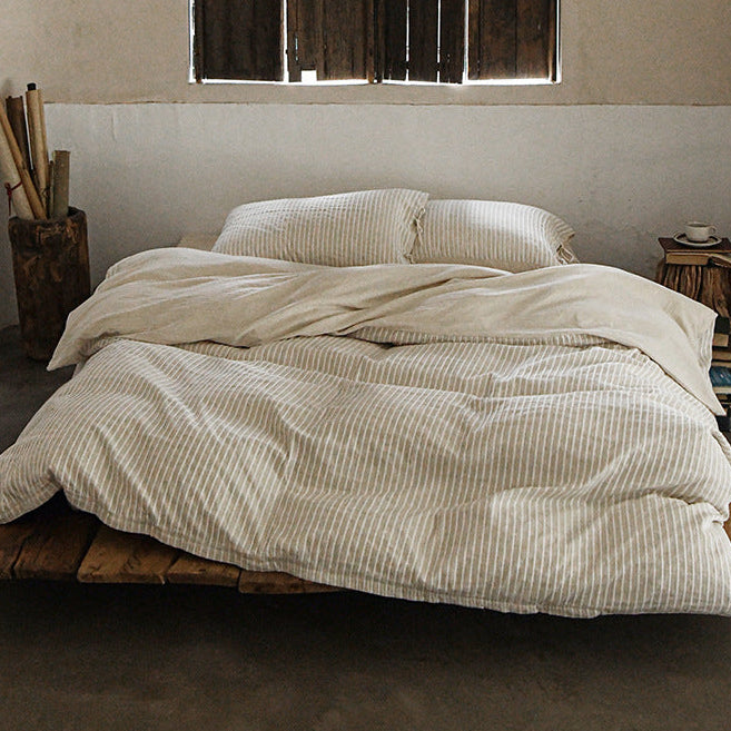 Silas Striped Jacquard Bedding Set / White