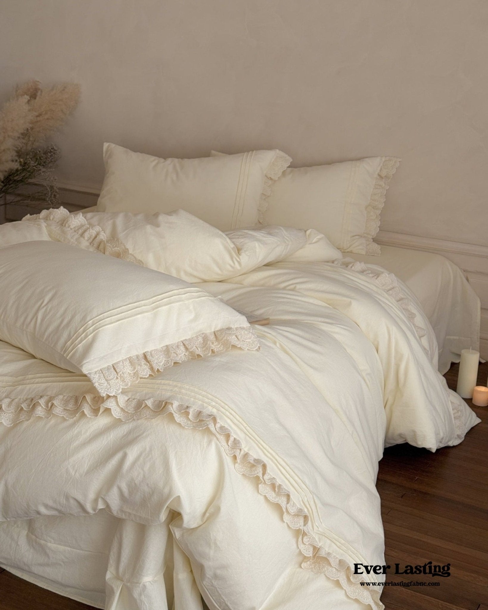 Accordion Pleated Lace Ruffled Bedding Bundle - Ever Lasting