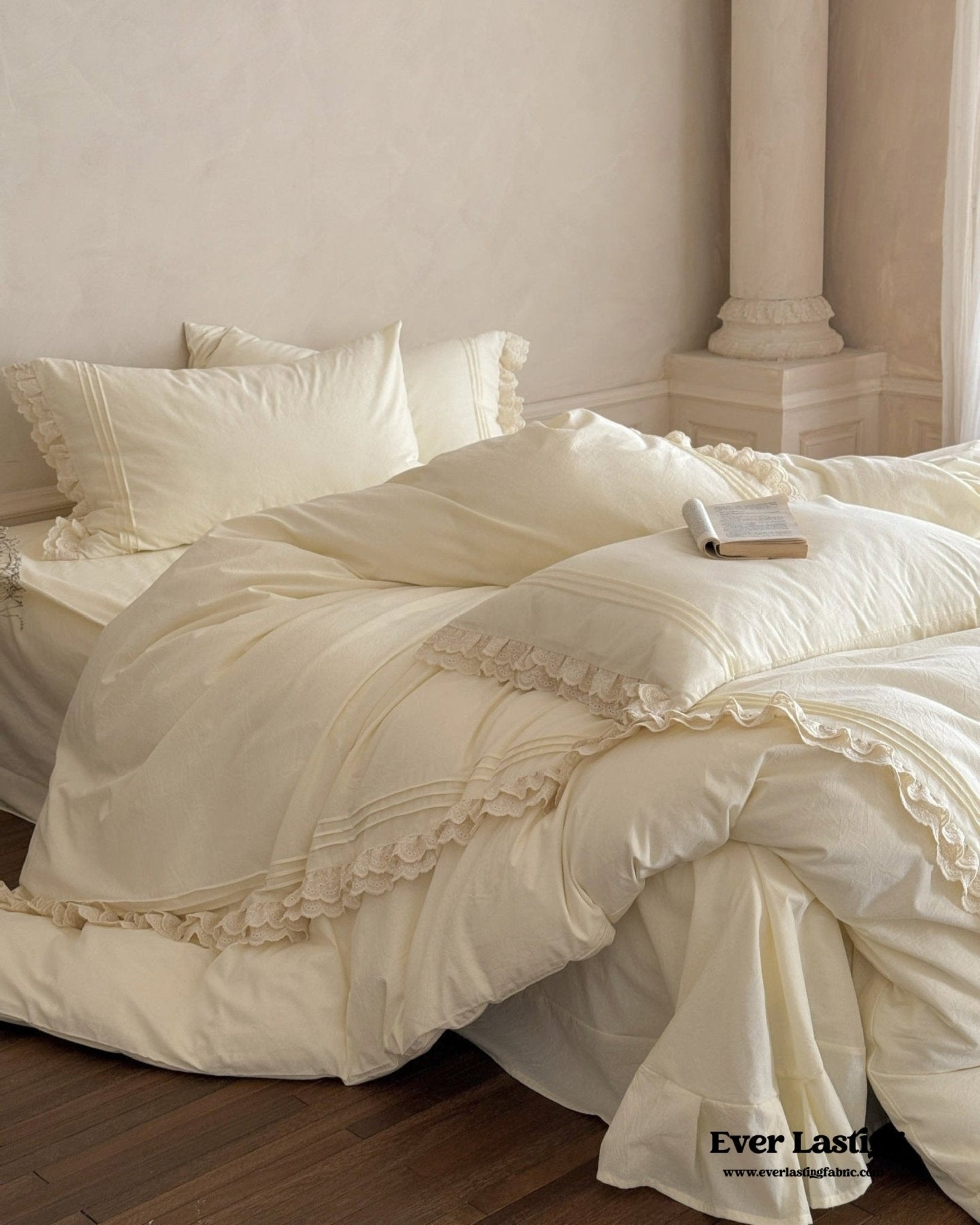 Accordion Pleated Lace Ruffled Bedding Bundle - Ever Lasting