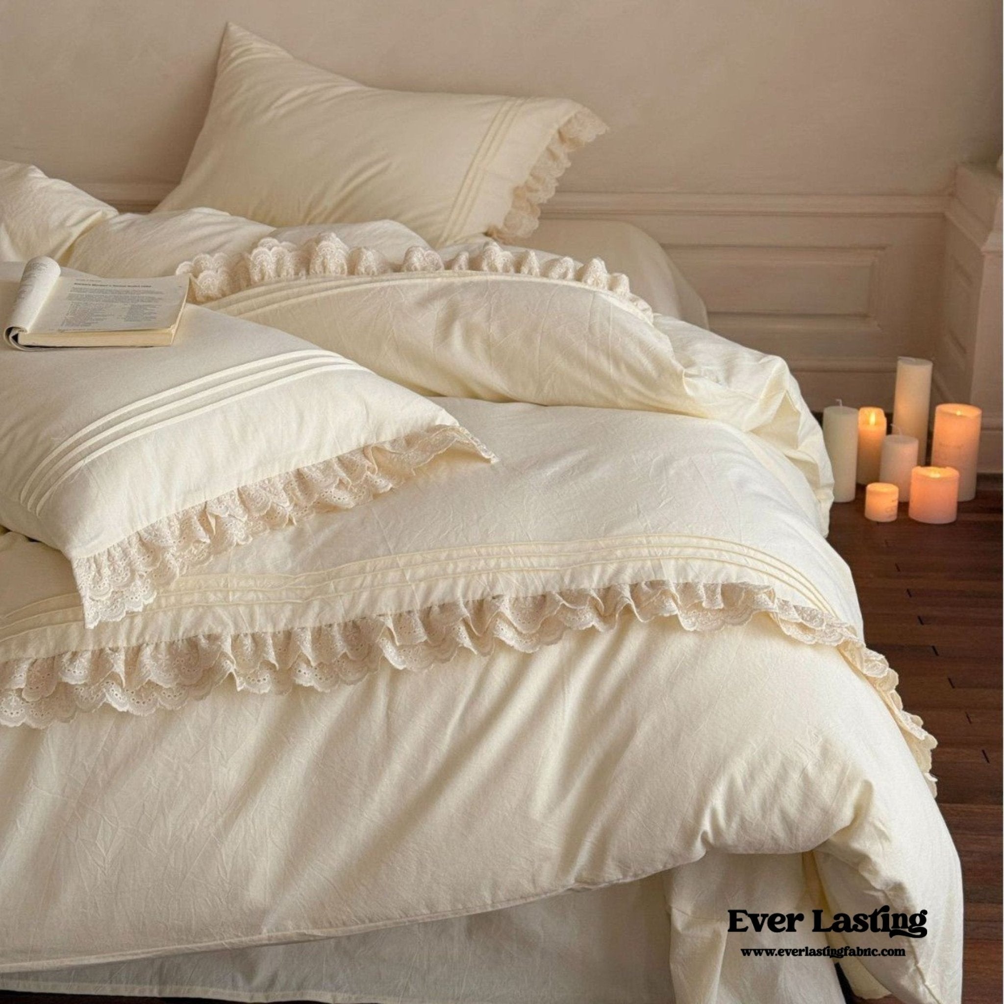 Accordion Pleated Lace Ruffled Bedding Set - Ever Lasting