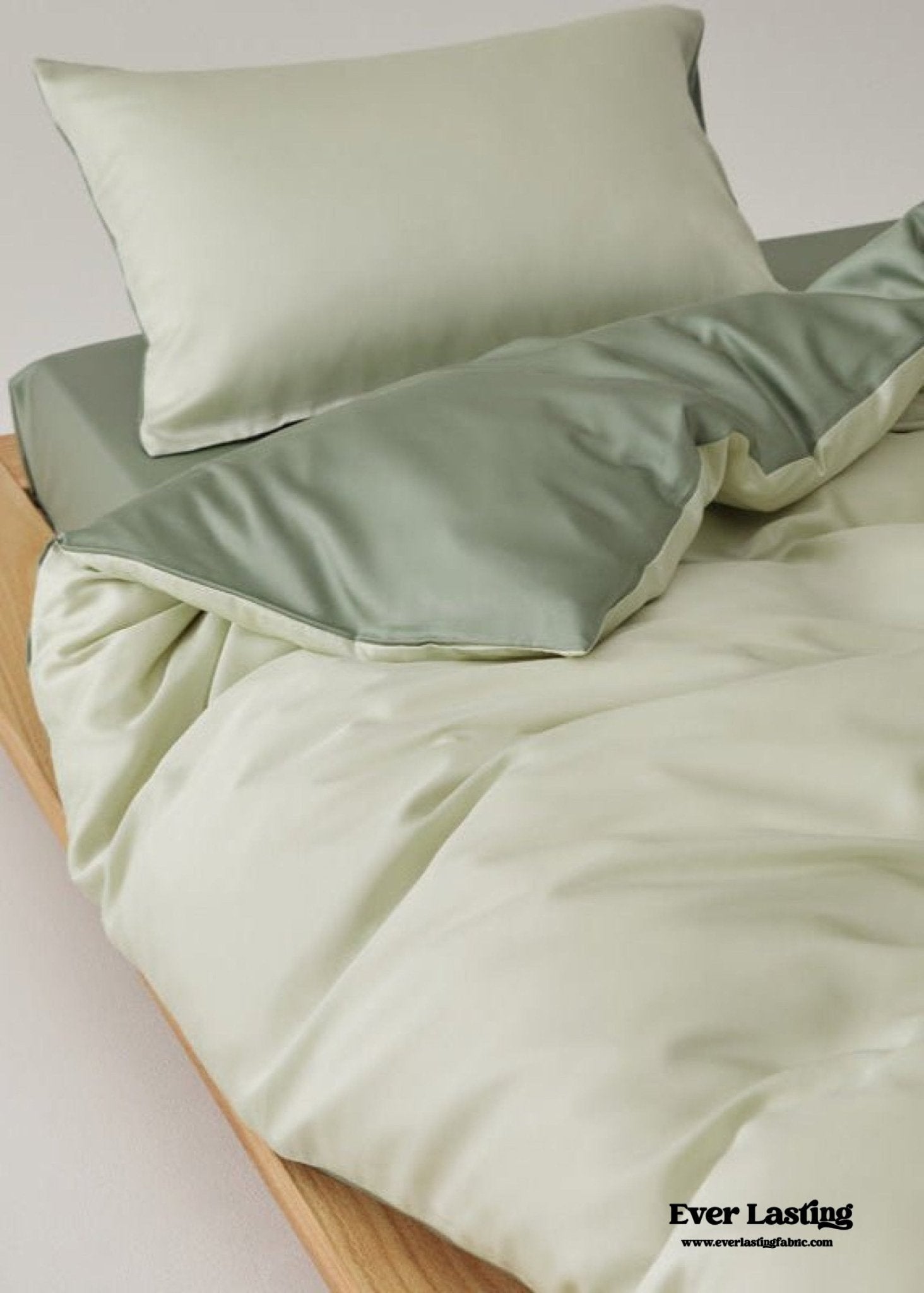 Adeline Pastel Silky Cooling TENCEL™ Bedding Set / Coffee - Ever Lasting