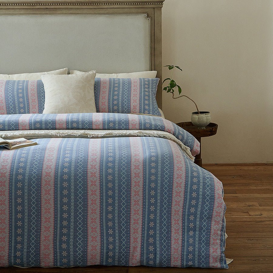  - Ever Lasting - Anya Striped Jacquard Bedding Set / Blue - Bedding Set - Ever Lasting