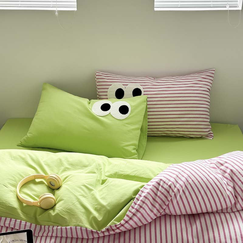 Assorted Googly Eyes Patterned Pillowcases Neon Green +