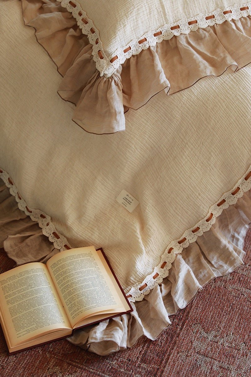  - Ever Lasting - Belle Lace Ruffle Bedding Set / Brown - Bedding Set - Ever Lasting