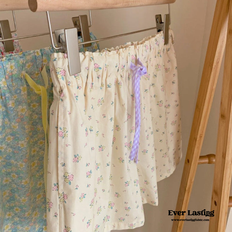 Blossom Floral Shorts Lounge Bottoms / Cream Pajamas