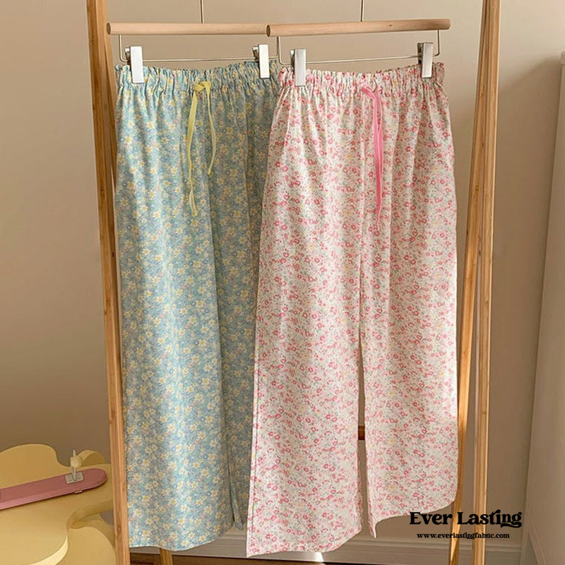 Blossom Floral Shorts Lounge Bottoms / Cream Pajamas