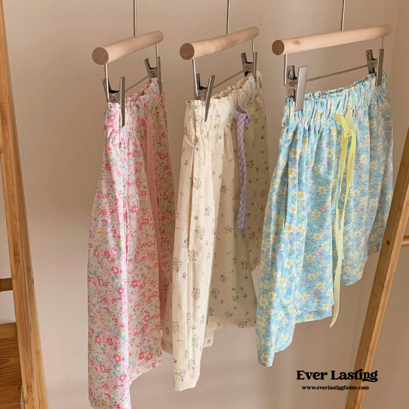 Blossom Floral Shorts Lounge Bottoms / Cream Pajamas