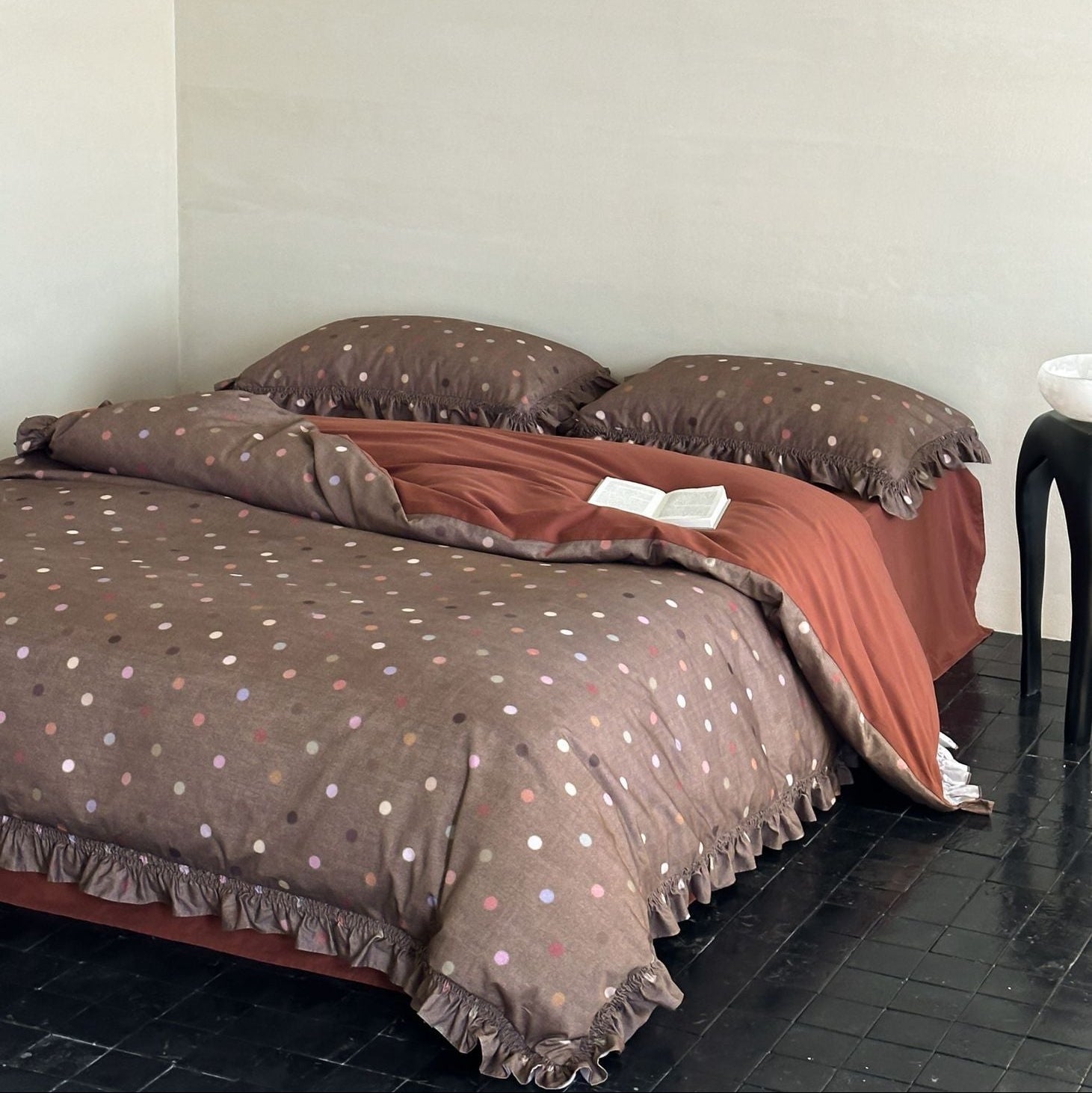  - Ever Lasting - Brielle Polka Dot Ruffle Bedding Set / Beige - Bedding Set - Ever Lasting