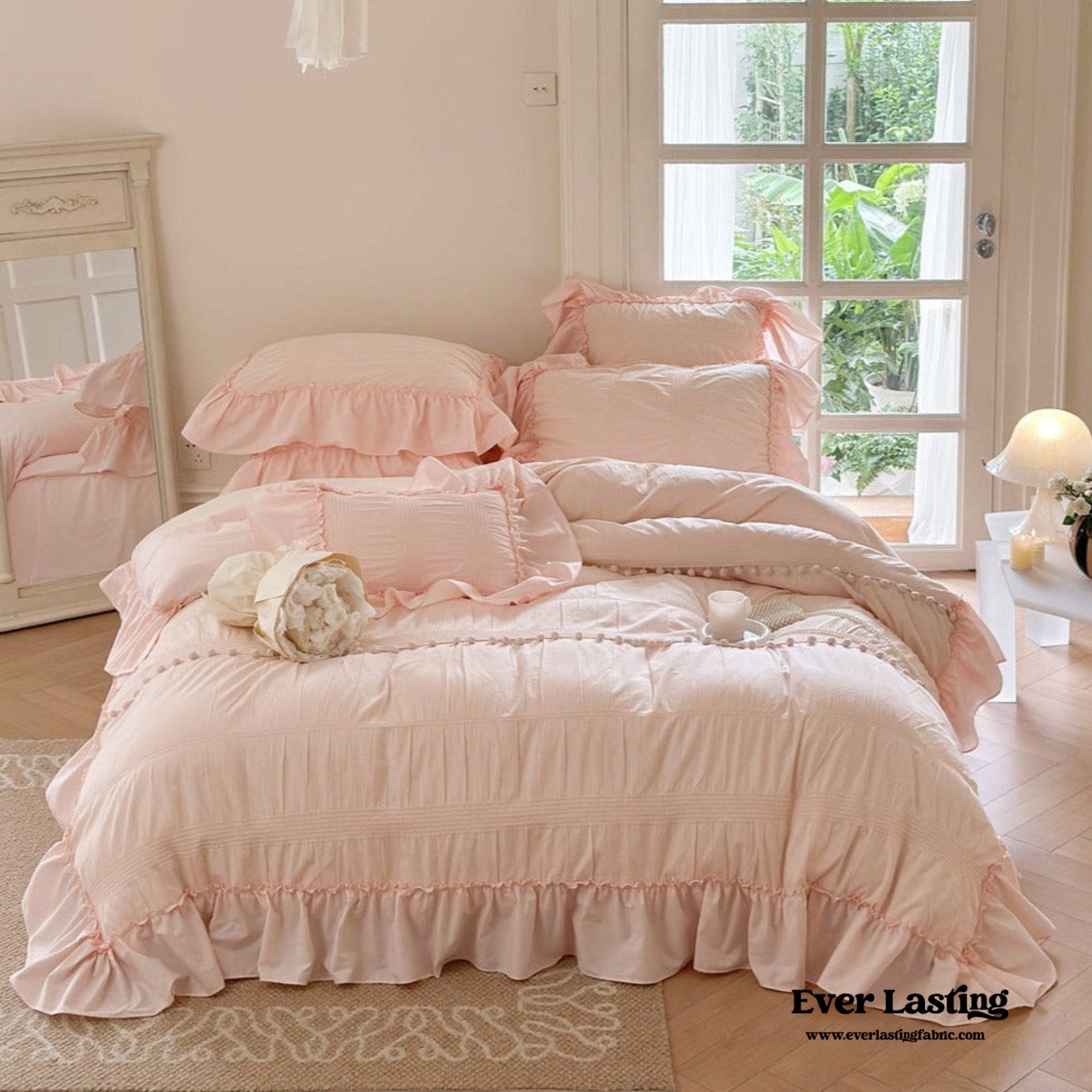 Bubble Washed Cotton Ruffle Bedding Set / White - Ever Lasting