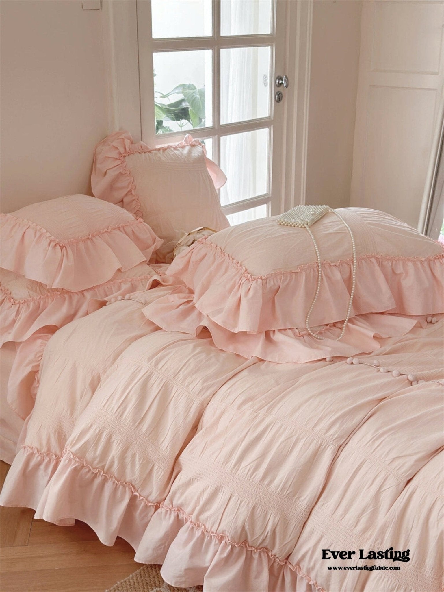 Bubble Washed Cotton Ruffle Bedding Set / White - Ever Lasting